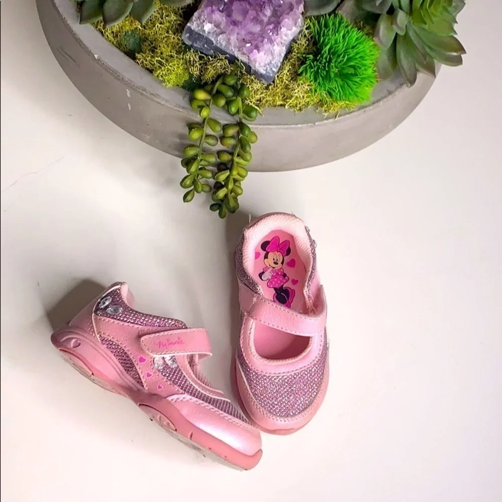 Disney Princess Minnie Mouse Pink Mary Jane Shoes 6.5